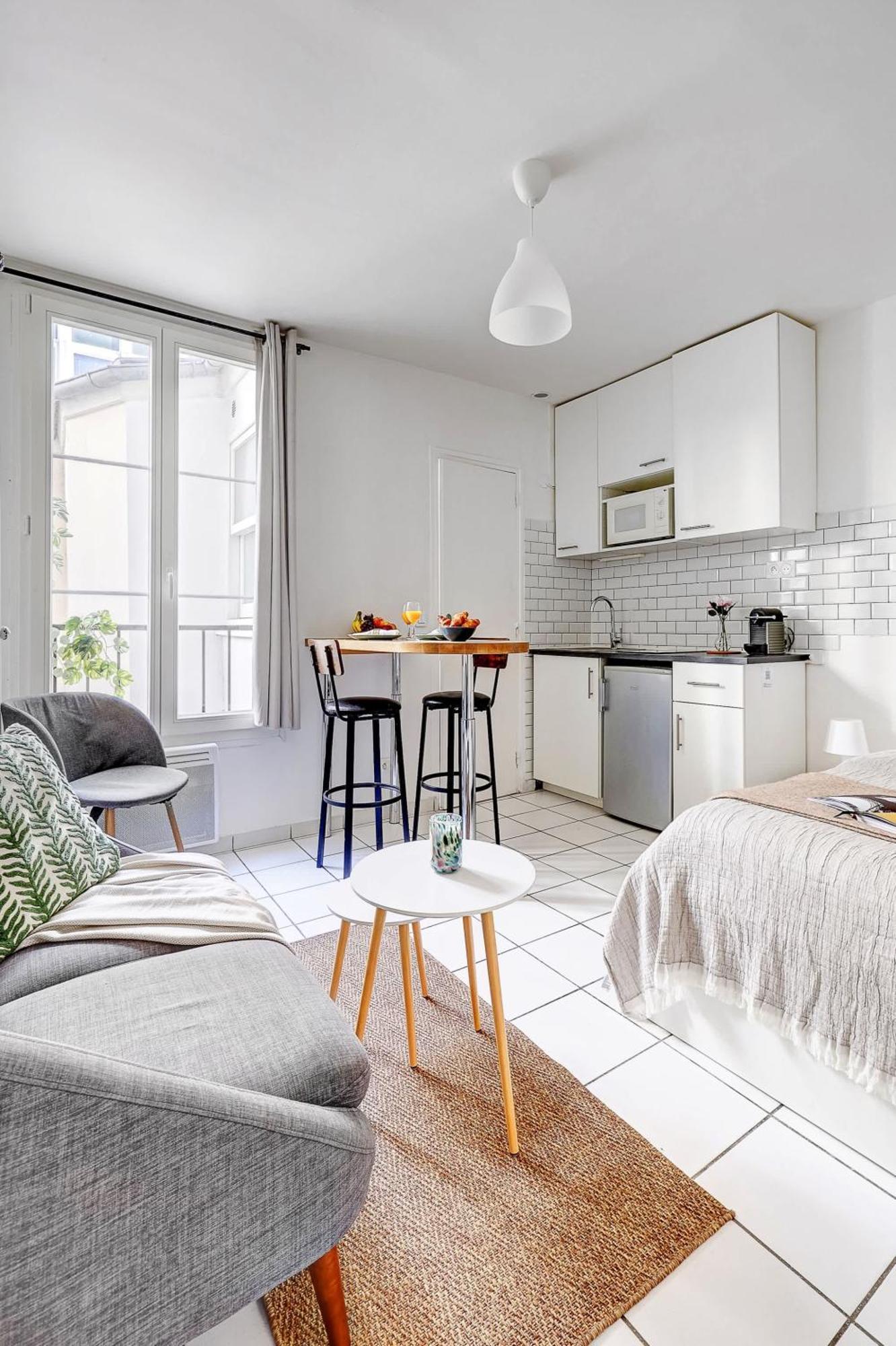 Cozy Near Eiffel Tower & Invalides & Seine Appartamento Parigi